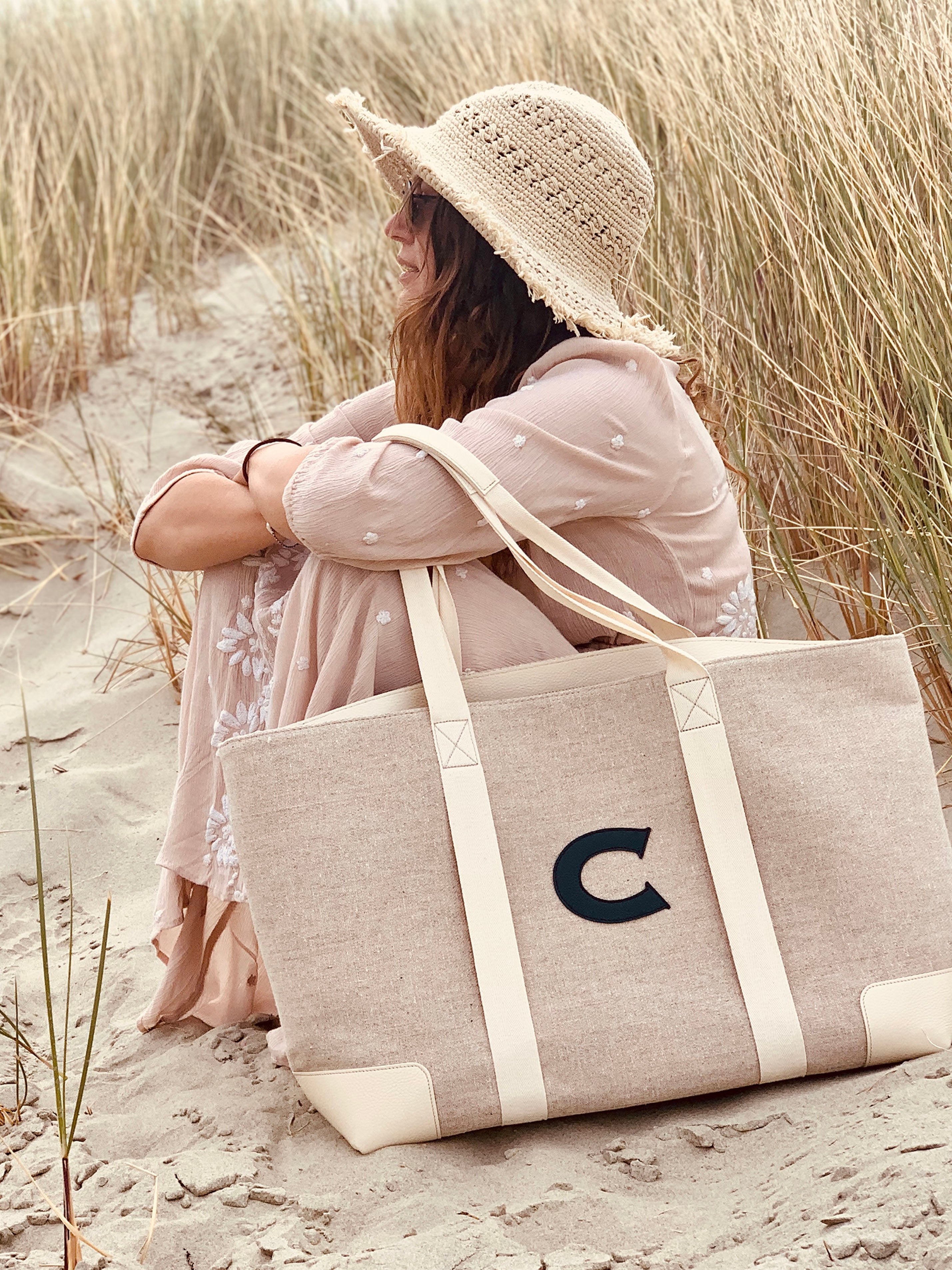 Canvas tote outlet beach bag